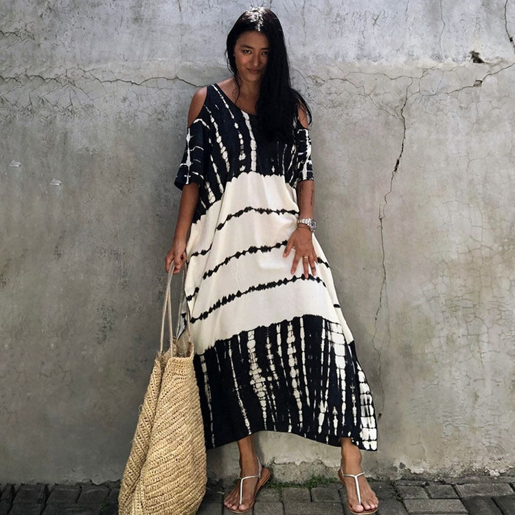 Dame maxikjole i afslappet batikdesign med vid snit Stilla