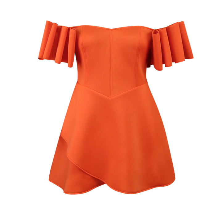 Dame Off-Shoulder Kjole med Flæseærmer og Asymmetrisk Kant Skovae