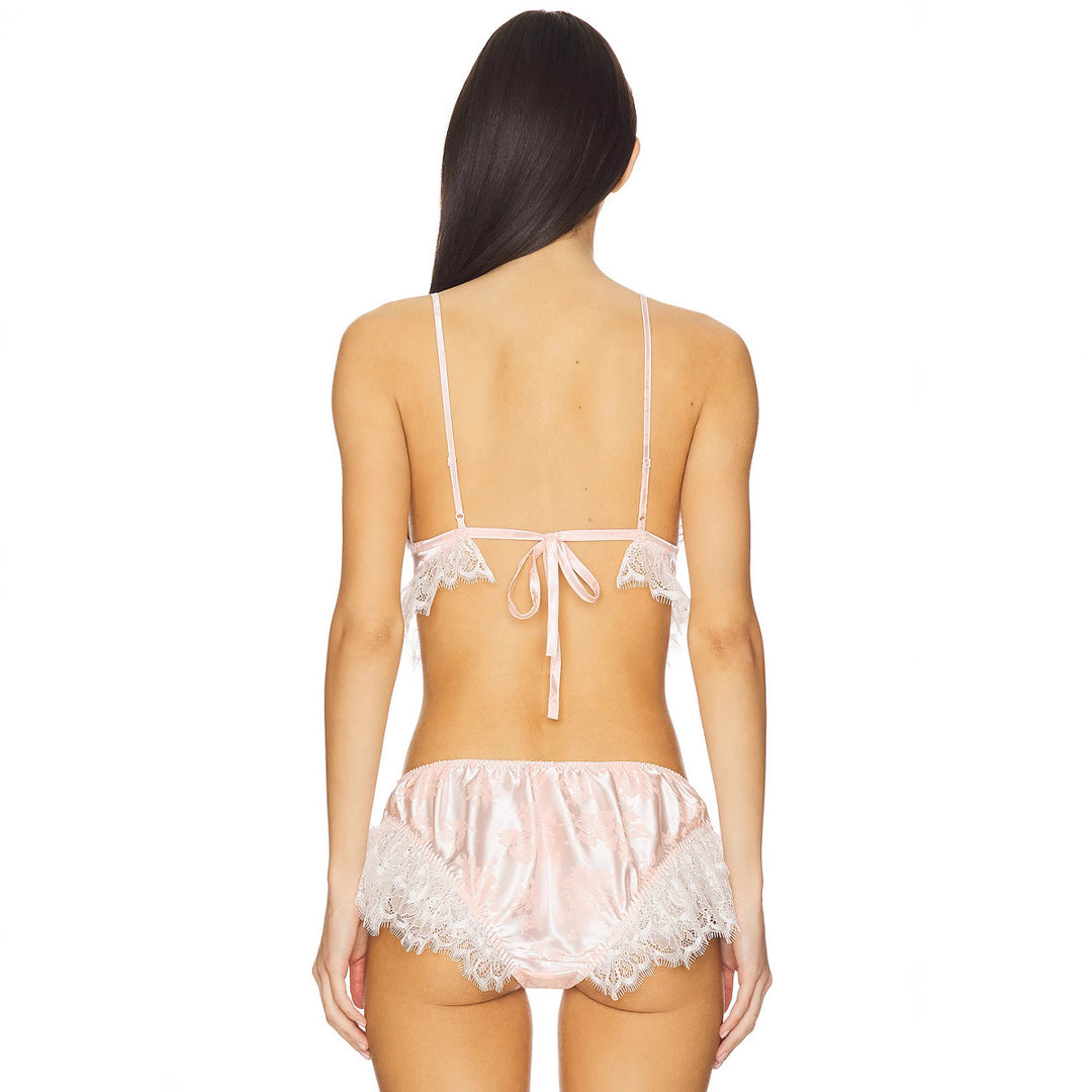 Dame Spids-Babydoll-Sæt med Ruffle-detaljer og skinnende Satin Skovae