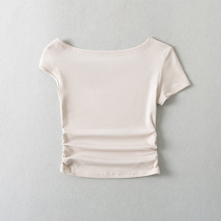 Dame tætsiddende T-shirt med asymmetrisk udskæring og rynkning Stilla