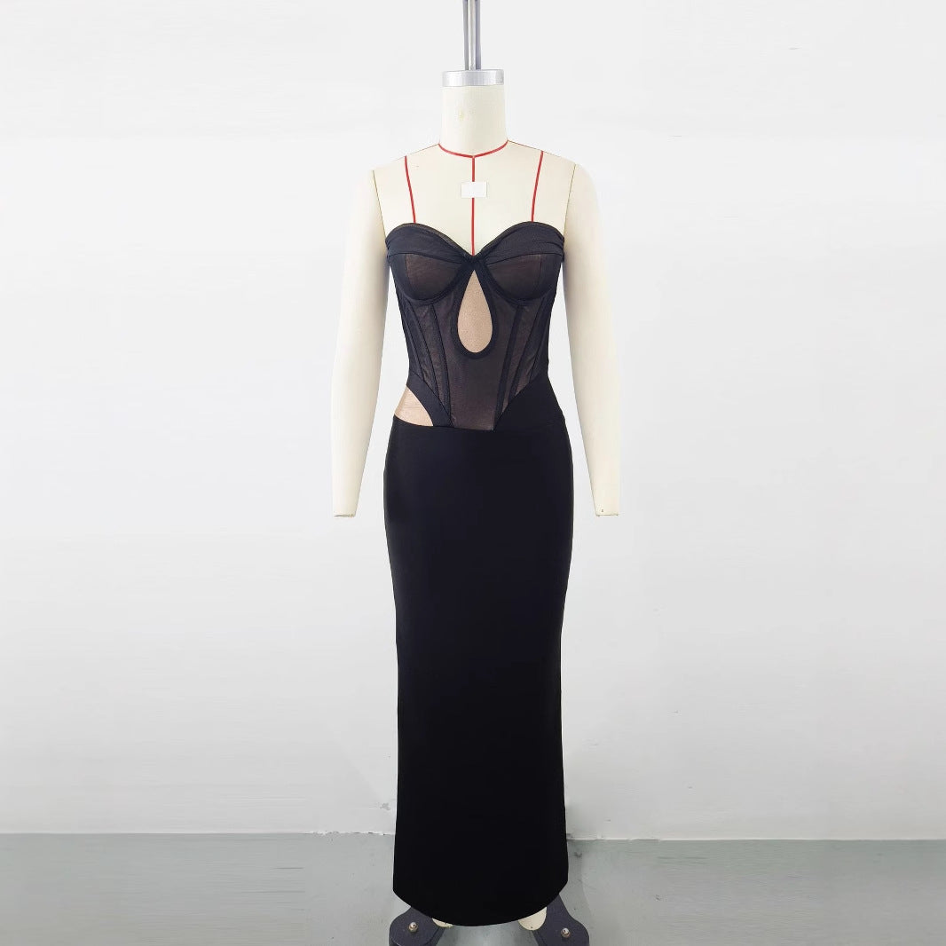 Dame Figurtilpasset Maxikjole med transparente indsatser og cut-out-detaljer Stilla