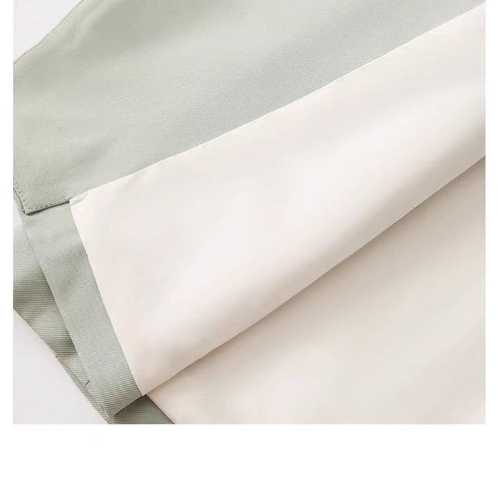 Kvinders fashionable blazerjakke med elegant knaplukning og to praktiske lommer Stilla