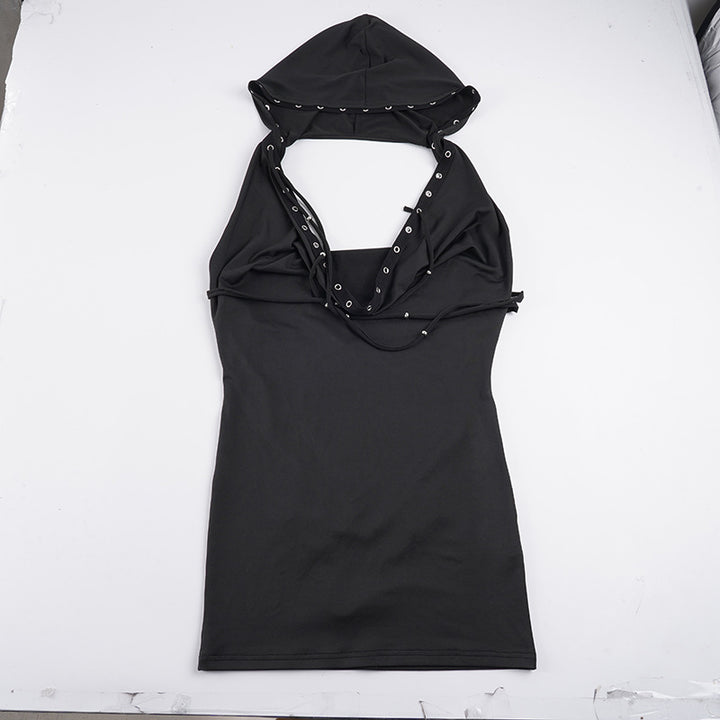 Dame bodycon top med hætte og dekorative nitter Skovae