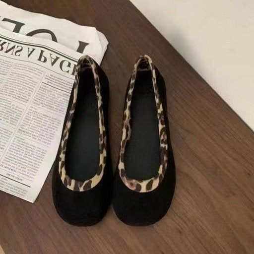 Dame Mokkasiner med leopardmønsteret kant og skridsikker sål Stilla
