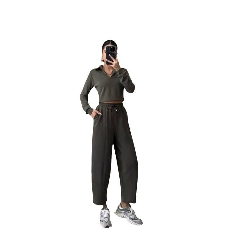 Damer sporty sæt med cropped top og løse bukser Stilla