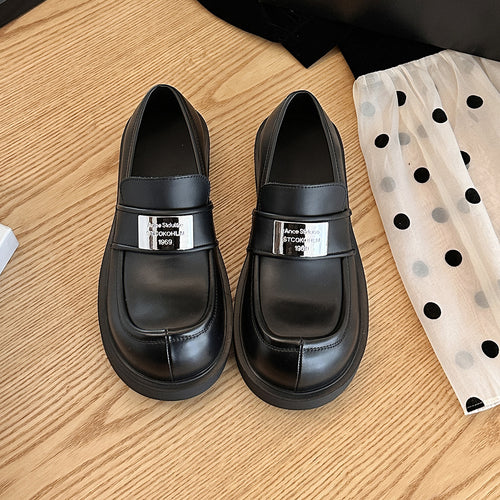 Femme Smart Casual Slipper med Metallic-Accent Stilla