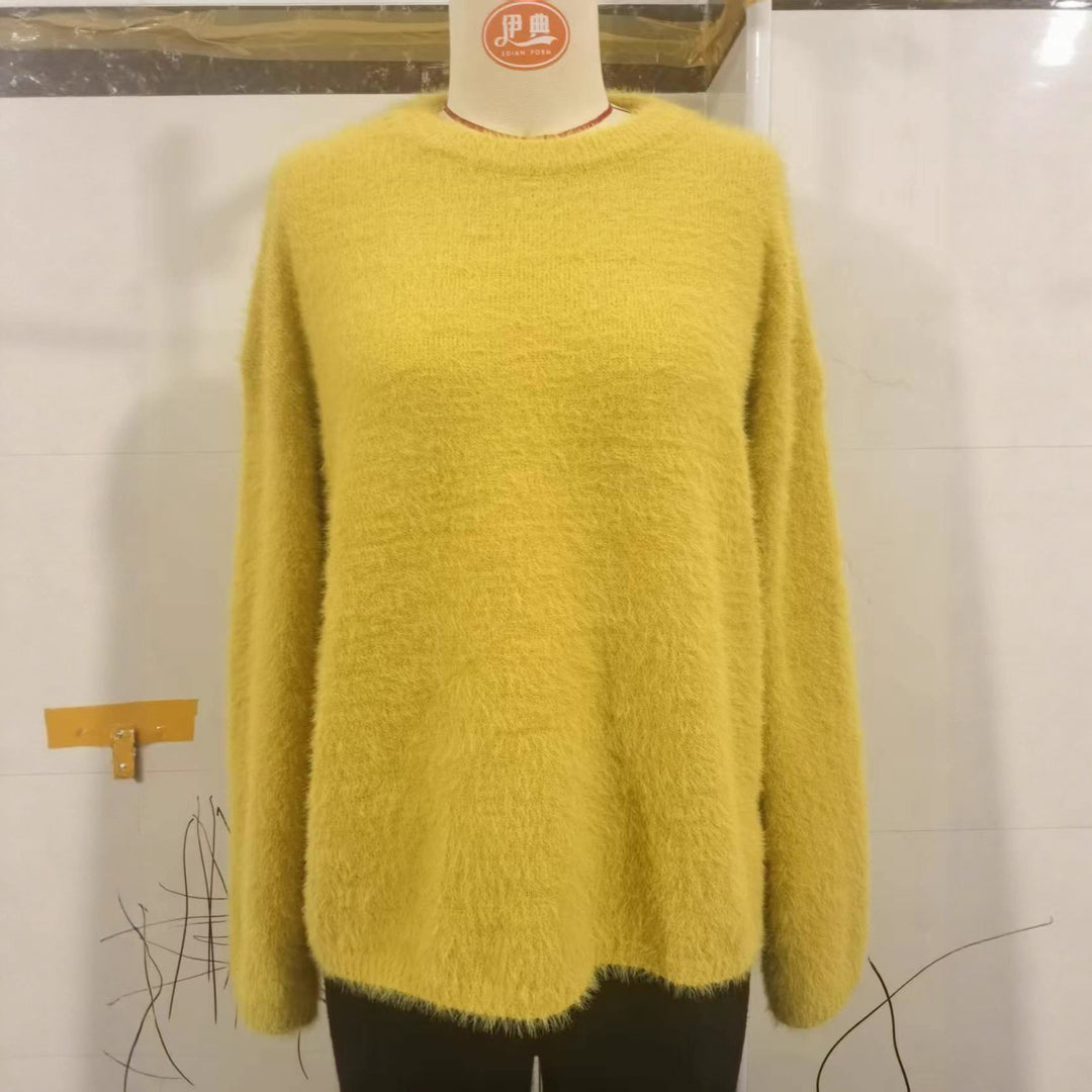 Kvinders fluffy sweater med oversized skæring lavet af mohair uld Stilla