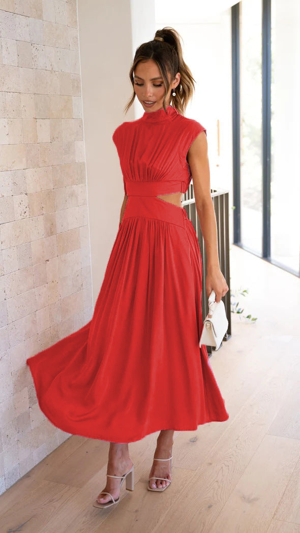Dame maxikjole med elegant cut-out og plisserede detaljer Stilla