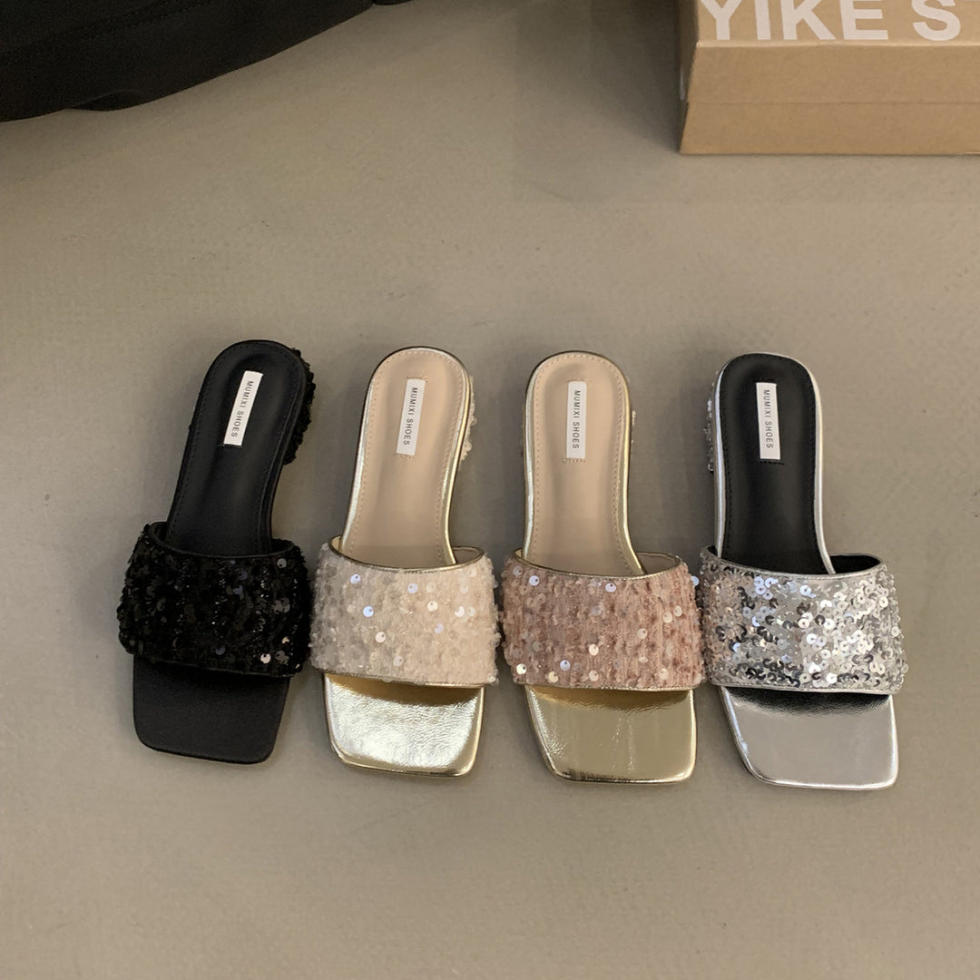 Femme Sparkling Slide Heels med Chunky Glitter Remme Stilla
