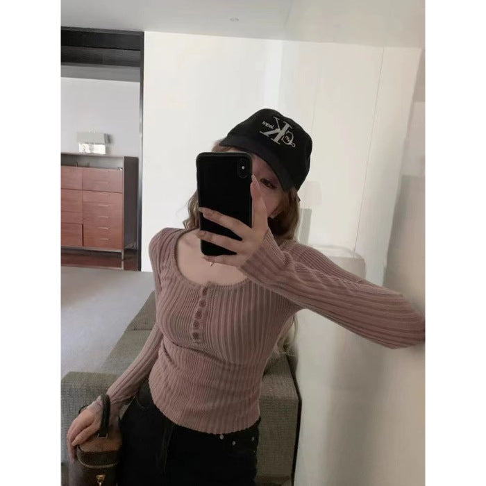 Dame fitted rib top med knapdetalje