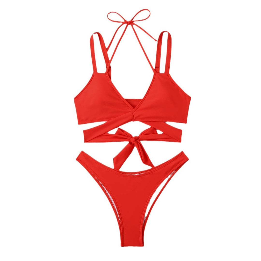 Dame Bikini sæt med moderne krydsdesign og justerbare stropper Stilla