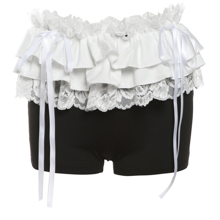 Dame shorts med flæse detaljer og blonde kant Stilla