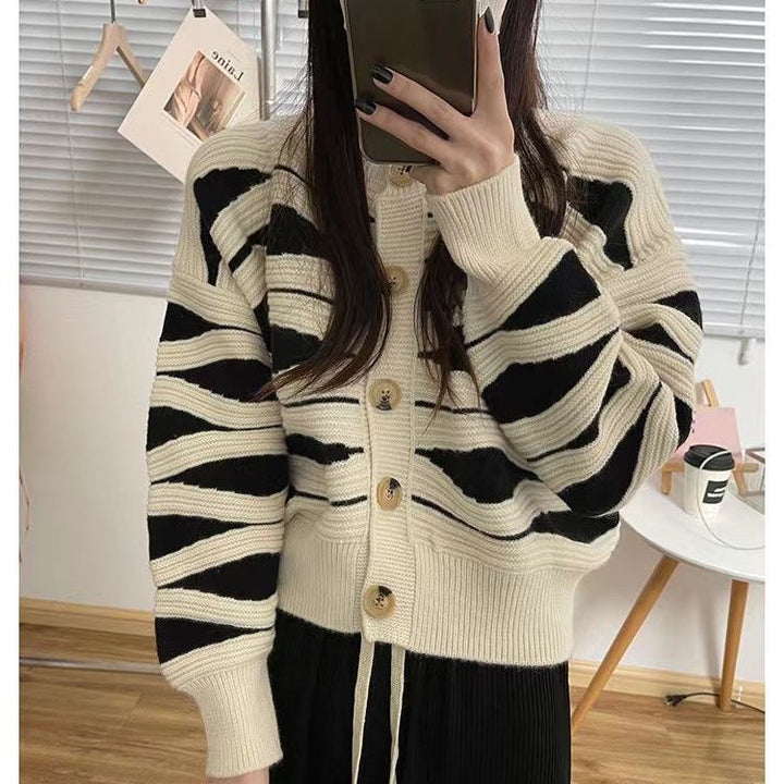 Femme Cultured Stribet Strikcardigan Stilla