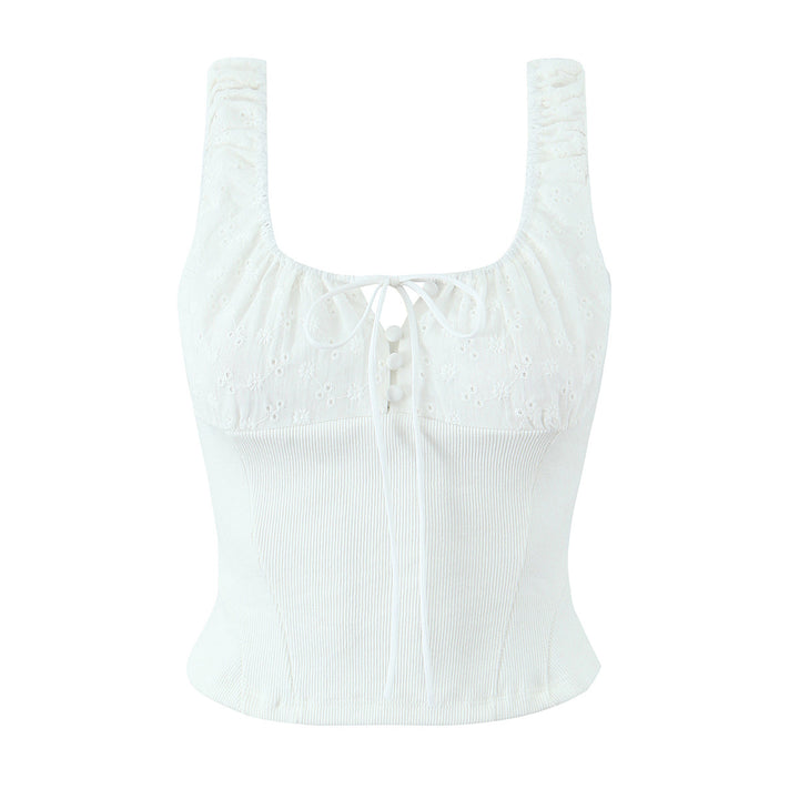 Dame Crop-Top med fine volanter og elegant udskæring Stilla