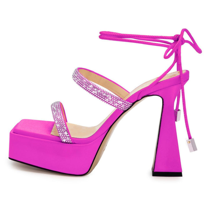 Femme Platform Højhælede Sandaler med Strass-Accenter Stilla