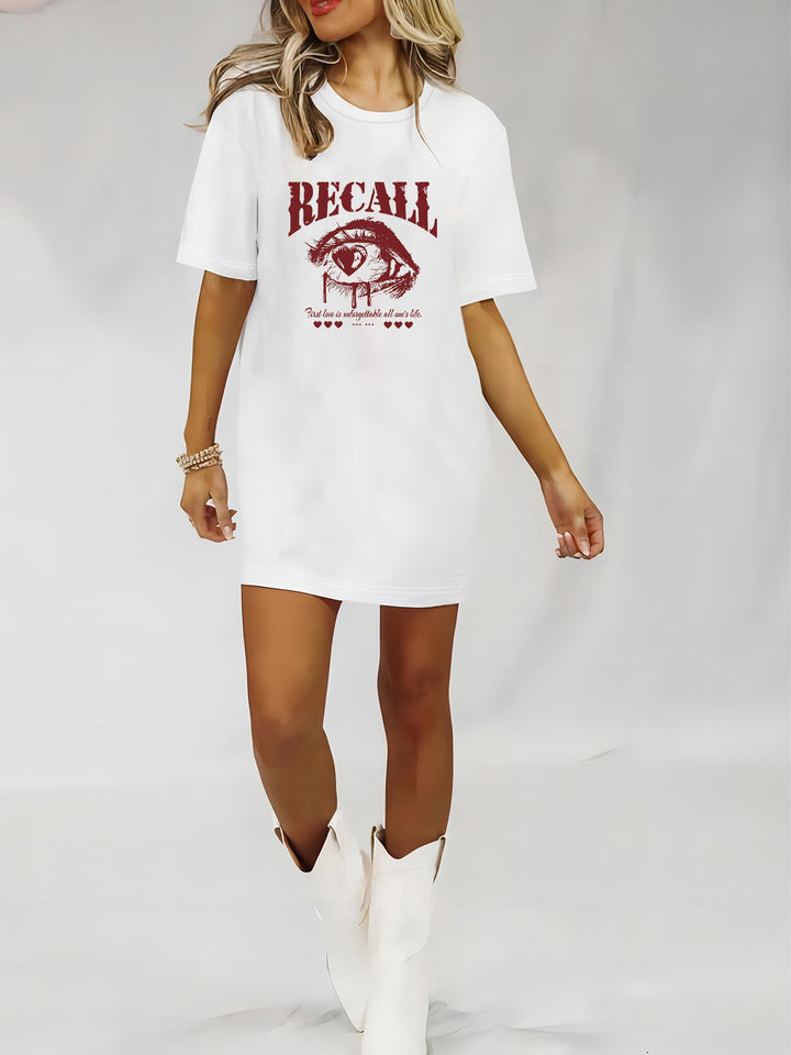 Dame Oversized T-Shirt med inspirerende tekst og iøjnefaldende grafisk design Skovae