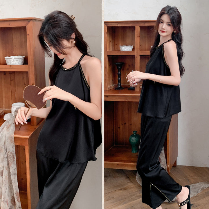 Dame Satin Pyjama-sæt med elegante spidse detaljer og løs pasform Stilla