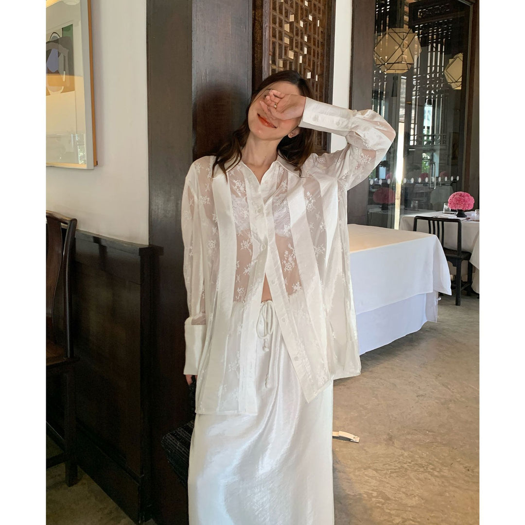 Dame gennemsigtig bluse i elegant chiffon med blomstret mønster Stilla