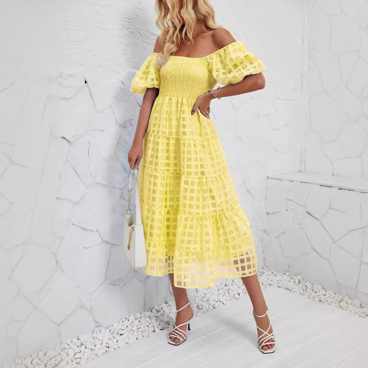Dame Off-Shoulder Maxikjole med flæsedetaljer og luftig pasform Stilla
