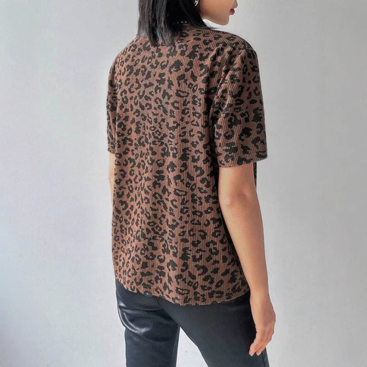 Dame afslappet T-shirt med struktureret leopardmønster Stilla