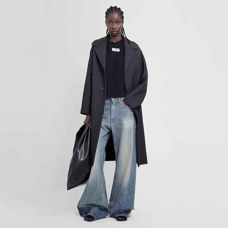 Dame Bredskåret Højtaljede Jeans i Vintage-stil med afslappet pasform og særlige vaskeeffekter Stilla