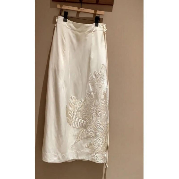 Femme Broderet Satin Maxi-Nederdel Stilla