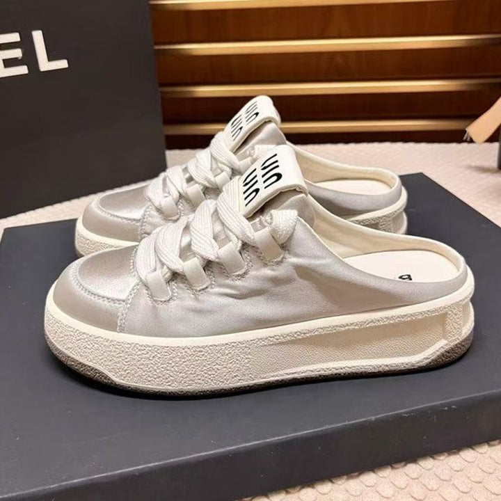Dame mode Sneakers med åndbart overmateriale og sporty design Stilla