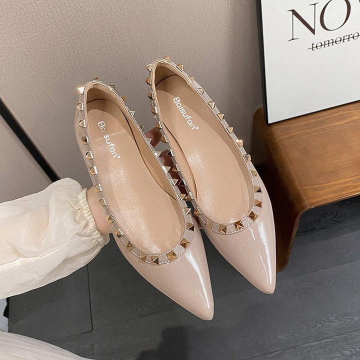 Kvinder Ballerinas med spids tå og nitter kant Stilla