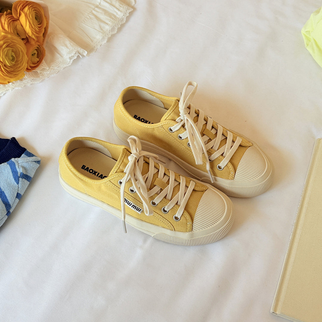 Femme Classic Snørre Canvas Sneakers Stilla