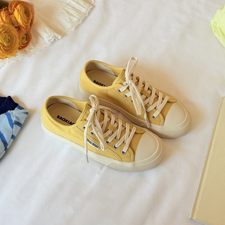 Femme Classic Snørre Canvas Sneakers Stilla