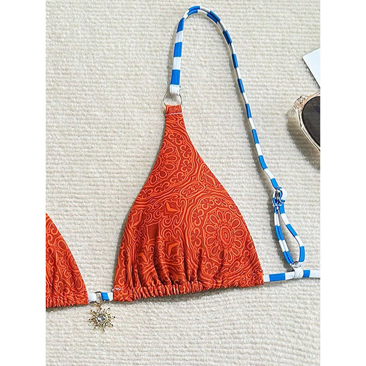 Dame Triangel-Bikini med farverigt design og moderne stropper Skovae