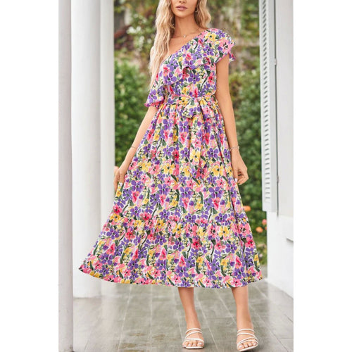 Dame maxikjole med asymmetrisk snit og blomsterinspireret volangdesign Skovae