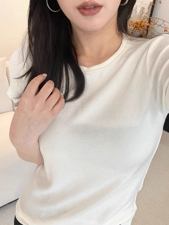 Kvindernes høj kvalitet, tætsiddende basic t-shirt Stilla
