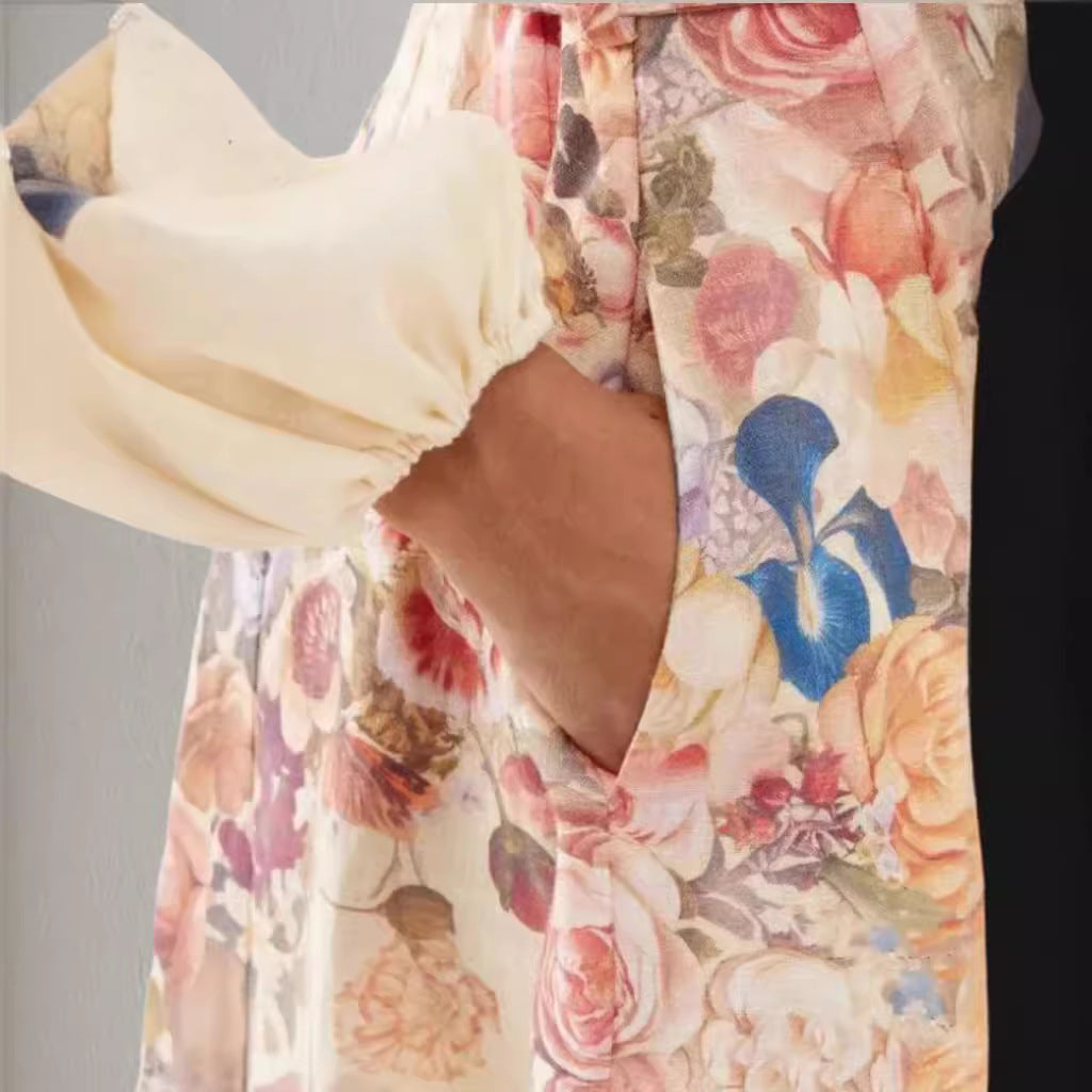 Dame maxikjole med blomstermønster og elegant bælte Stilla