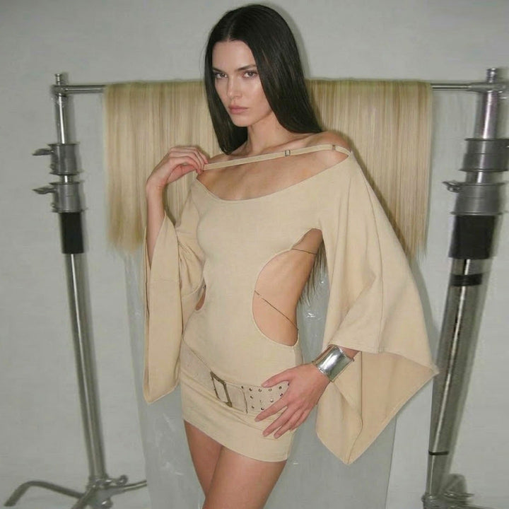 Dame elegant oversized kjole med gennemsigtige udsparinger og moderne design Skovae