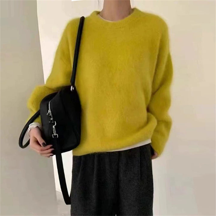 Kvinders fluffy sweater med oversized skæring lavet af mohair uld Stilla