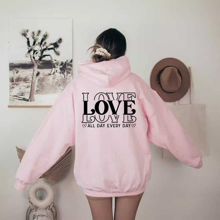 Kvinders hoodie med kreativ skrift Skovae