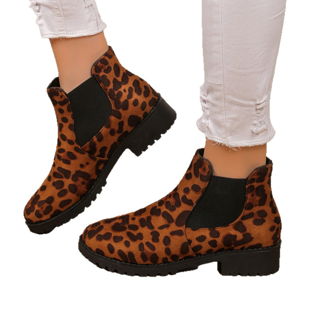 Dame Chelsea Støvler i trendy Leopardmønster med elastiske sideindlæg og skridsikker sål Stilla