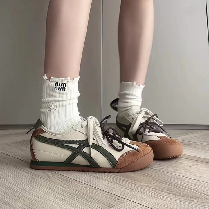Dame Sneakers i klassisk retro-stil med åndbart overmateriale kombination Stilla