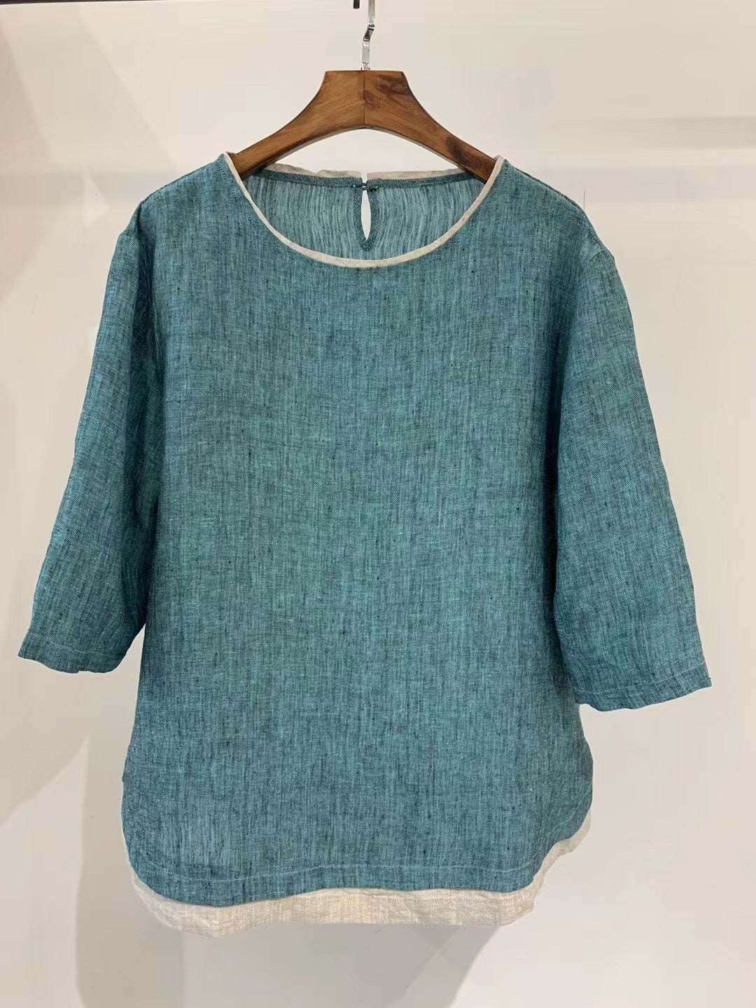 Femme Elegante Linned blouse med trekvartærmer Stilla