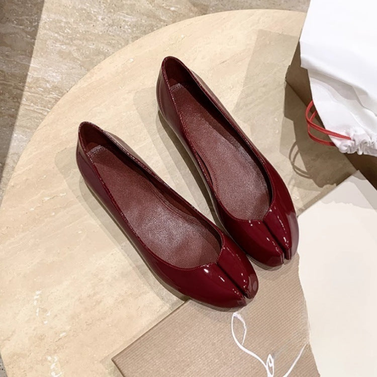 Dame Ballerinas med innovativt snit og glat overflade Stilla
