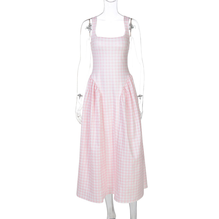Dame sommerligt maxikjole med ternet design og sidelange draperingselementer Skovae