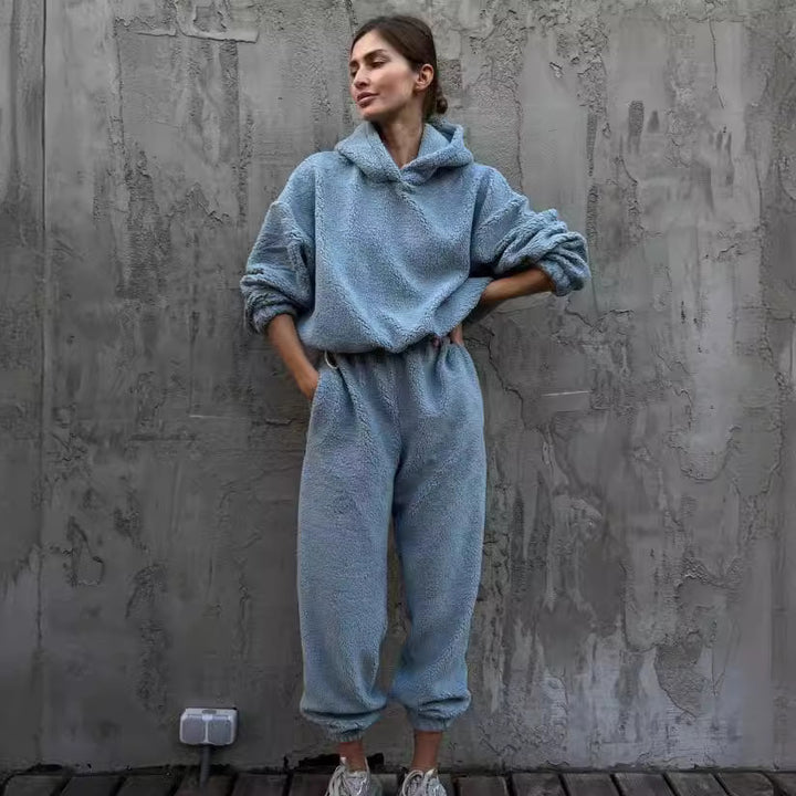 Kvinders fleece lounge wear sæt med elastisk talje og høj krave