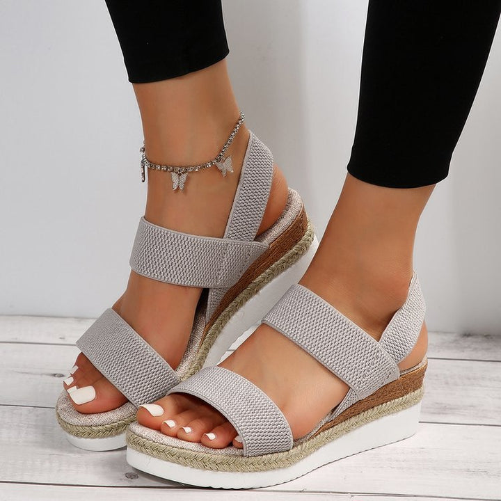 Dame Wedge-sandaler med polstret sål og elastiske remme Stilla