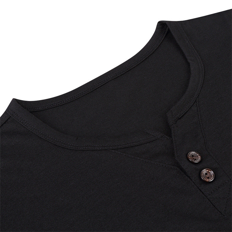 Herrer kortærmet Henley-T-shirt med moderne knapdesign og komfortabel pasform Stilla