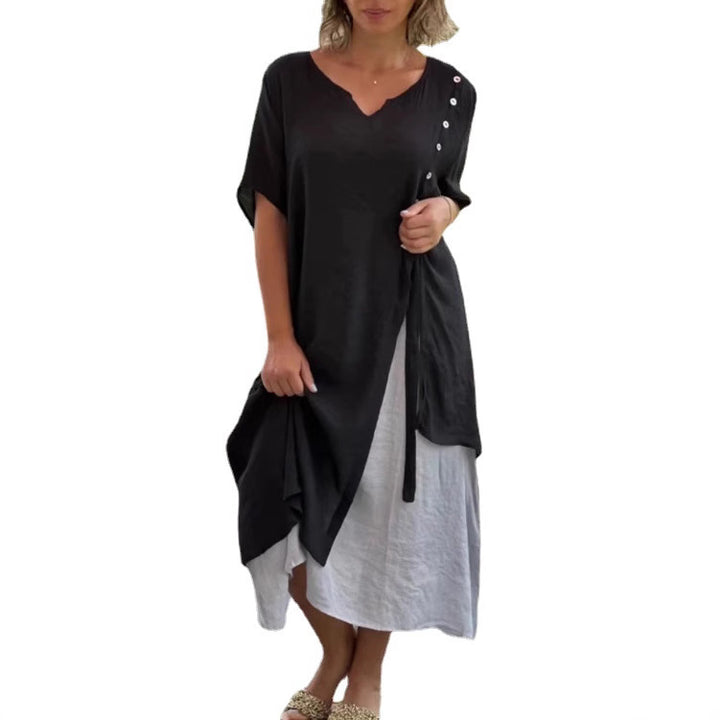 Dame Strandkjole med asymmetrisk snit og elegante knapdetaljer Stilla