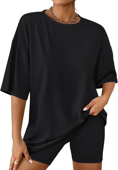 Dame Relaxed Fit Oversized T-Shirt og Biker-Shorts-Sæt Stilla