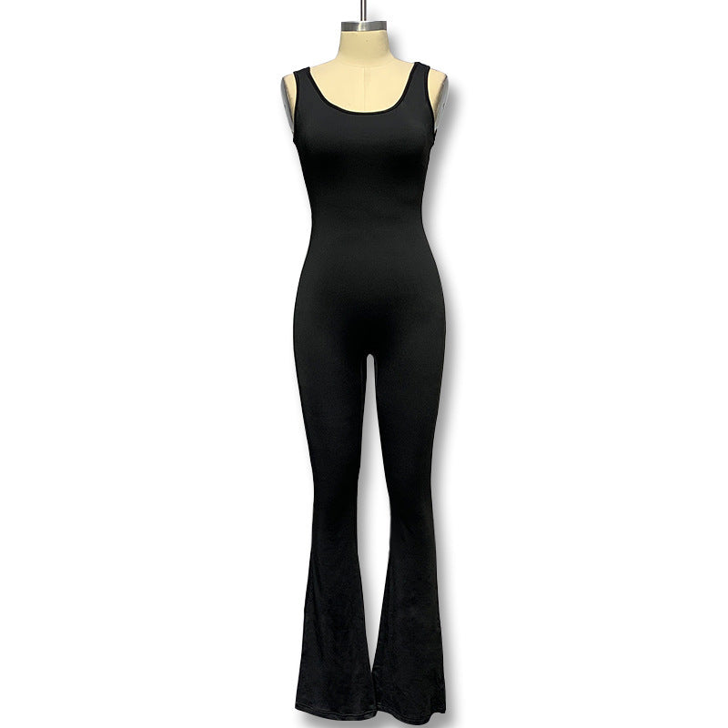 Dame Stretch-jumpsuit med flared ben og dyb udskæring Stilla