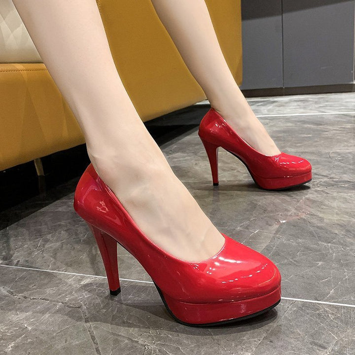 Dame klassisk plateau-pumps med komfortabel polstring og elegant design Stilla