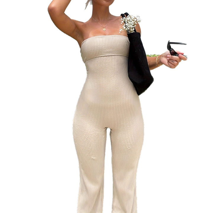 Dame figurformende lang overall med smart ribdesign og moderne snit Skovae